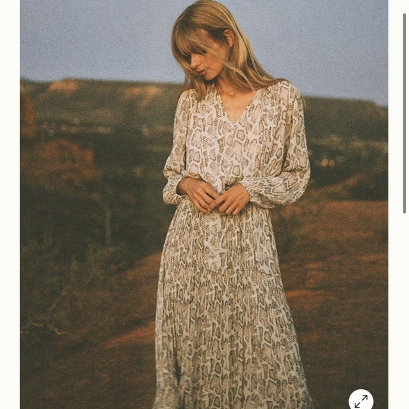 Anthropologie Olivia Snake-Printed Midi Dress NWOT - Picture 4 of 7